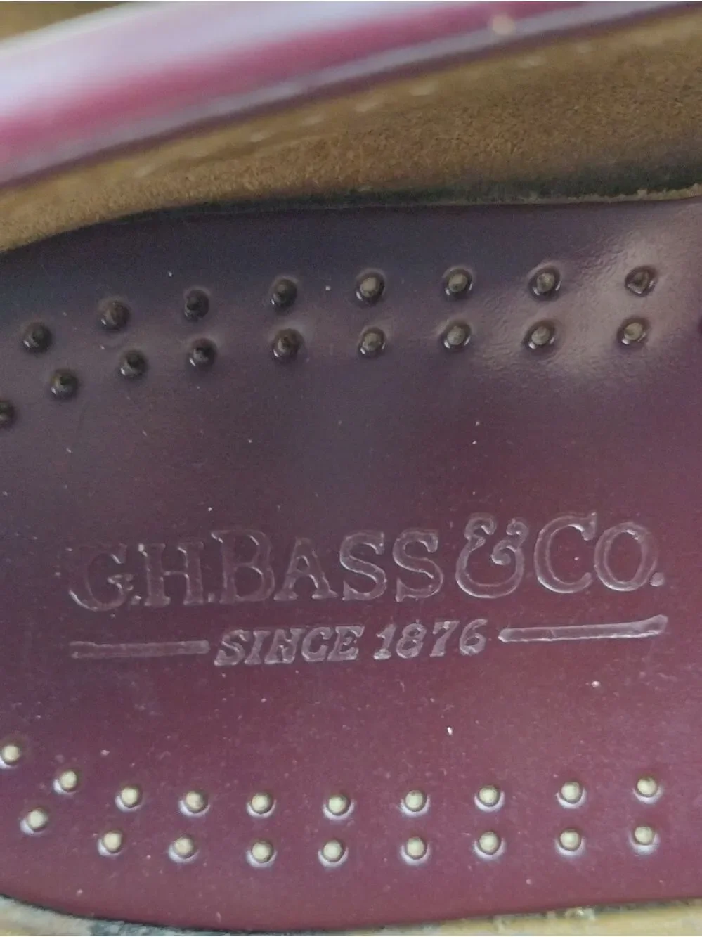 G.H. Bass & Co Weejuns Men's Burgundy Leather Upper Low Heel Penny Loafer Shoe
